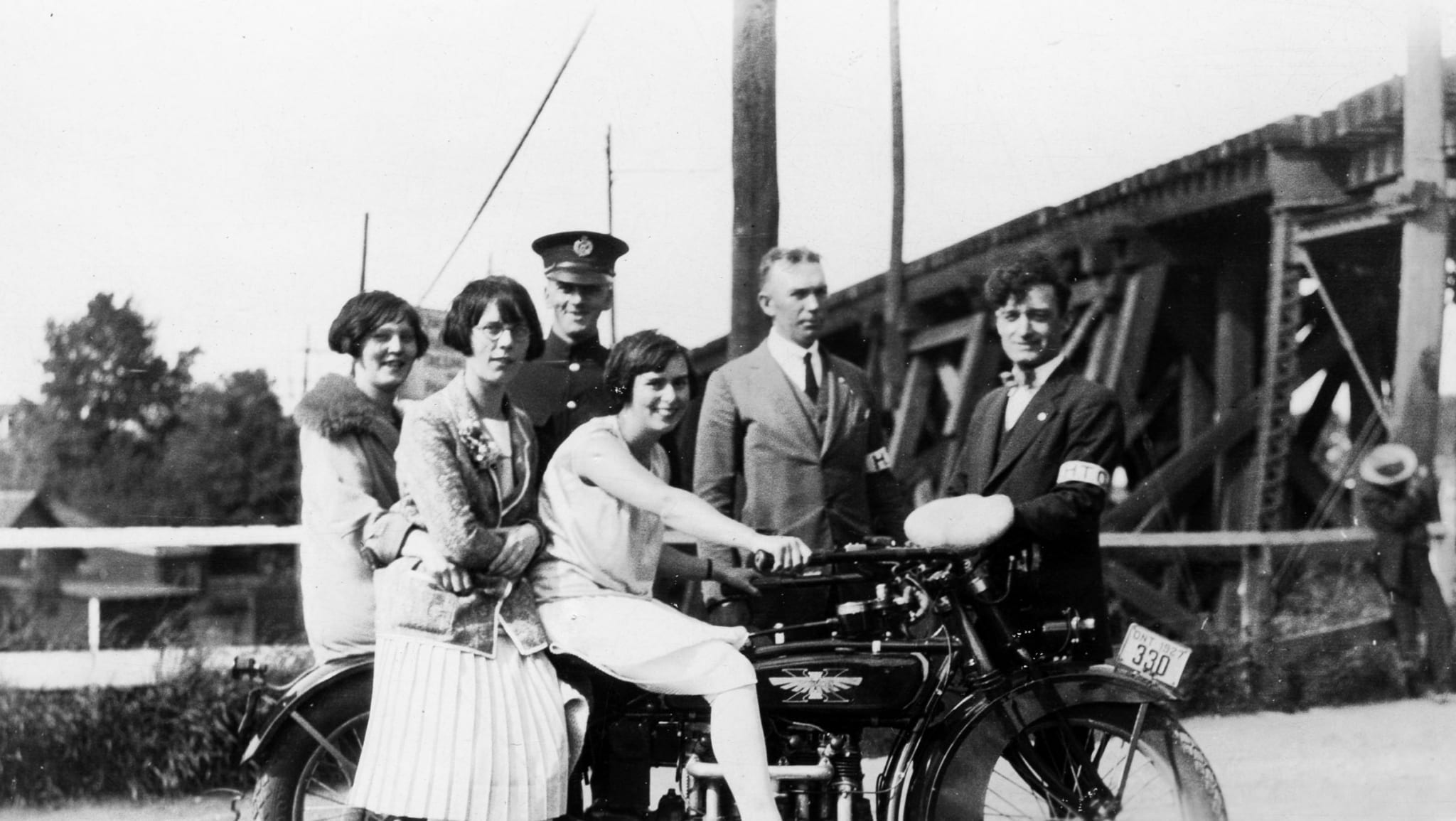 Landing Page - Radial-bridge-over-Hwy-2-and-Etobicoke-Creek-approx-1927Photo-credit-Durance-family4